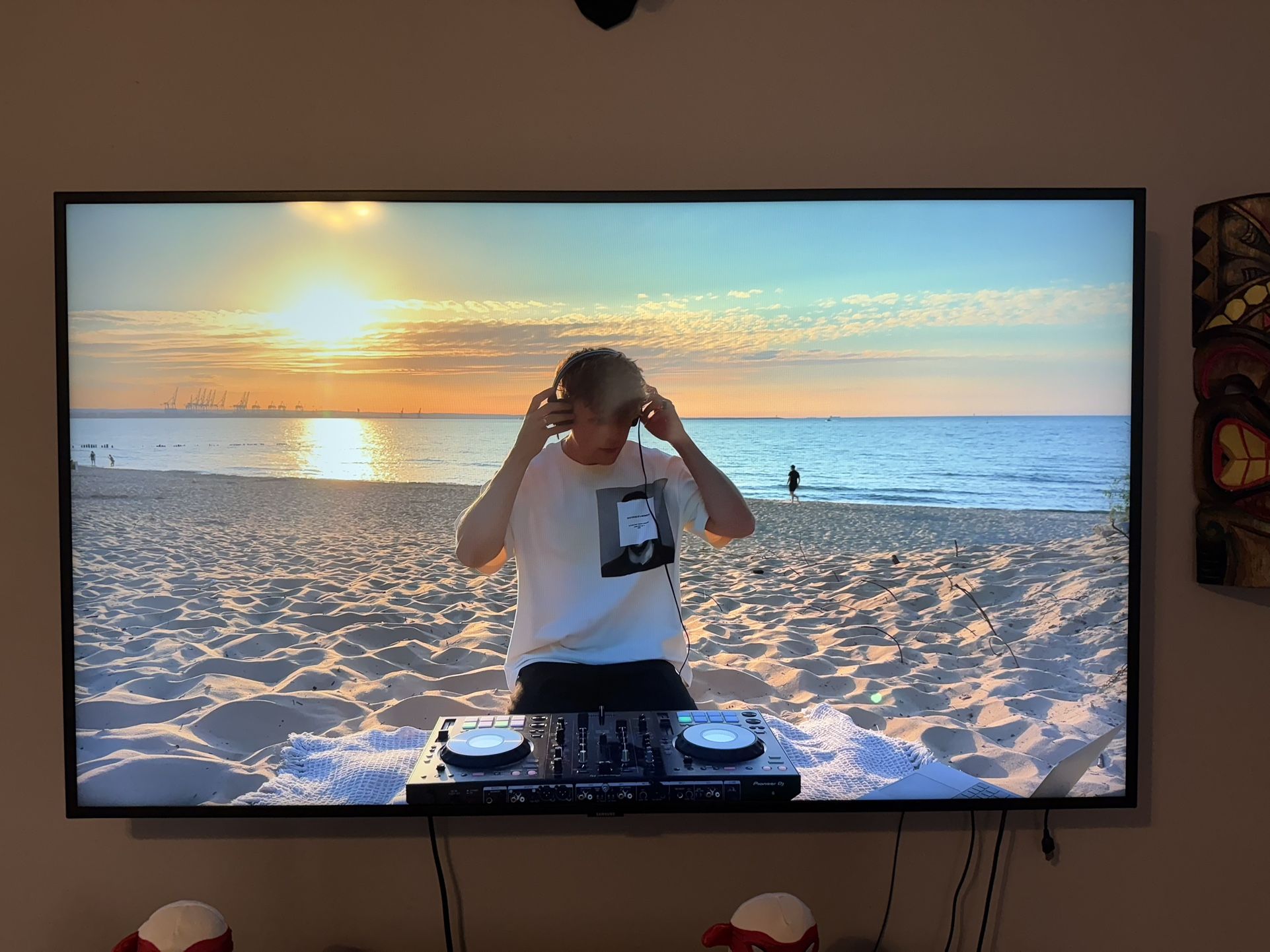 58” Samsung Smart TV