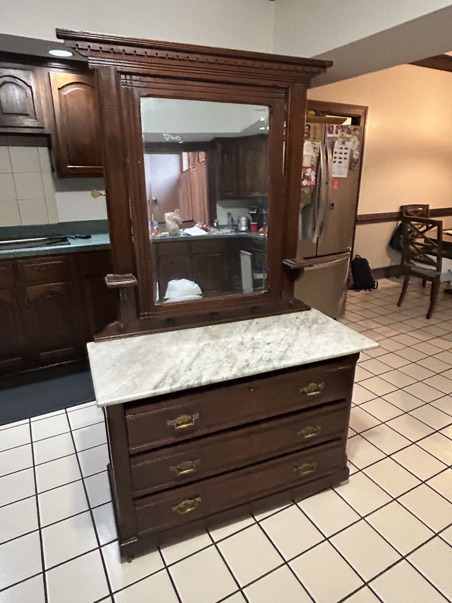 Antique Mable Top Dresser w/Swing Mirror