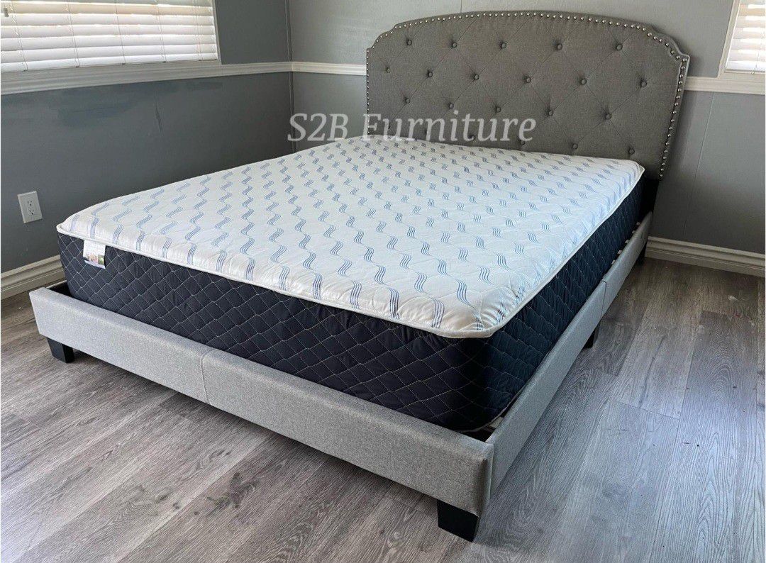 Queen Grey Burlap Tufted Bed With Ortho Matres!