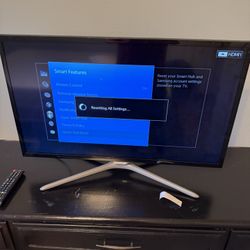 32’ Samsung Flat Screen Tv. Older But Works 