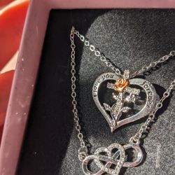 Cute Set Of 2 Necklaces