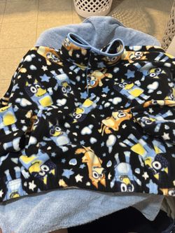 Bluey Medium Sweater