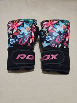 RDX WOMEN BOXING GLOVES