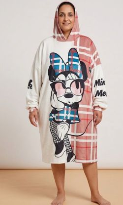 Disney Minnie Mouse Oversized Hoodie Blanket