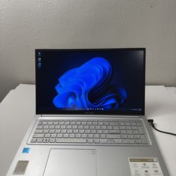 Asus Laptop intel 12th gen 17in 24gb ram 1TB ssd