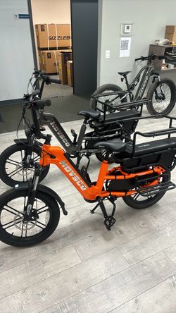 Hovcart sales family cargo e-bike for children to sit in back