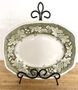 Kensington Staffordshire Ironstone Somerset Pattern 12" Green Platter England