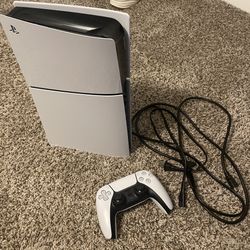 PS5 Slim W/Controller
