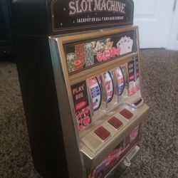Slot Machine Jackpot Decor