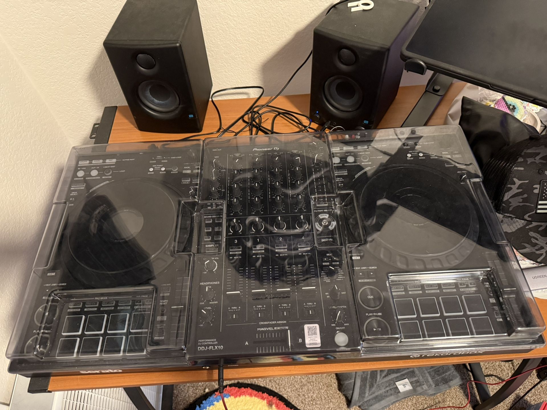 Pioneer DJ DDJ-FLX10 + Decksaver