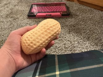 Peanut squishy  ￼