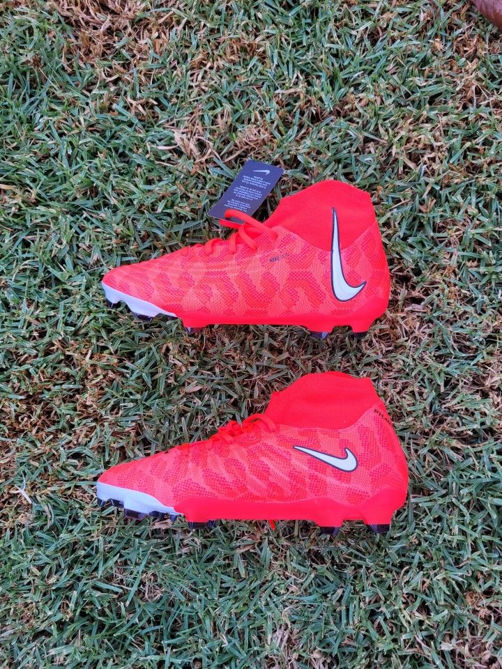 Nike Phantom Luna Firm-Ground Pro