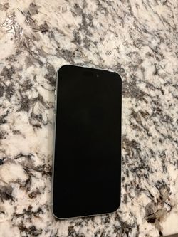 iPhone 15 Plus
