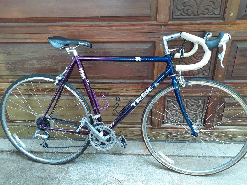 TREK 1220 21 Speed Aluminum Road Bike 54cm