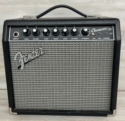 Fender Guitar Amplifier 20W Combo Amp with Effects (PO1021924)