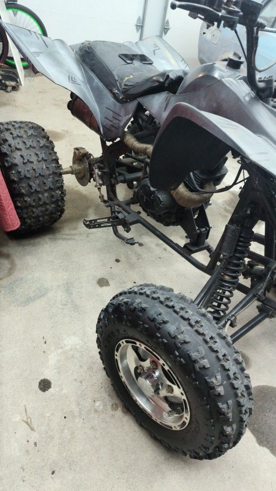Atv Suzuki Engine Runs Strong