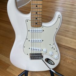 Fender Standard Stratocaster MIM Electric Guitar 