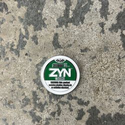 Zyn golf ball marker
