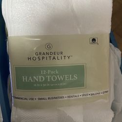 11 Hand Towels