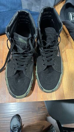 Vans SK8-Hi Black High-Top Sneakers