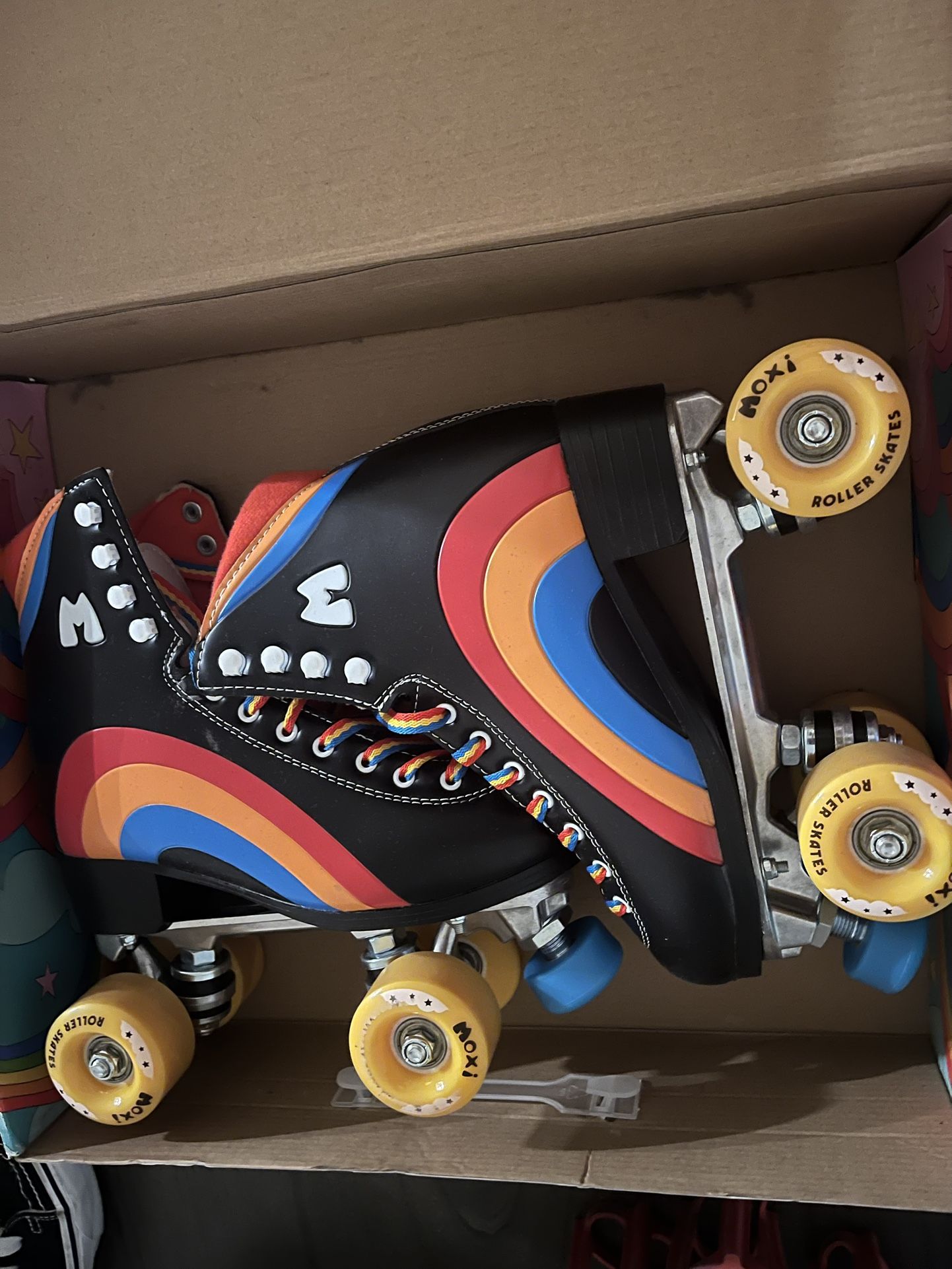 Moxi Skates Rainbow Rider