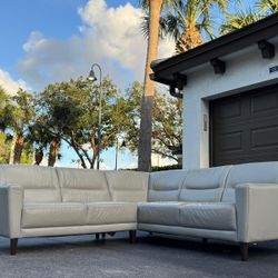 🛋️ Sectional Couch/Sofa - Leather - Delivery Available 🚛