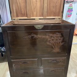 Beautiful Carved Storage Chest W/3 Drawers