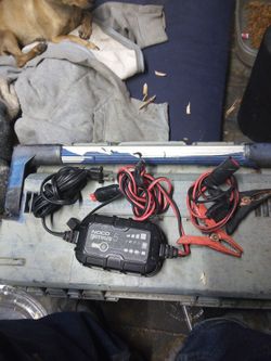 Noco genis5 battery charger