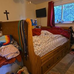 Queen Oak Sleigh Bed with 12-Drawers & Storage 