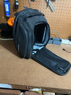 Nelson-Rigg UltraMAX Motorcycle Tank Bag – $45 OBO
