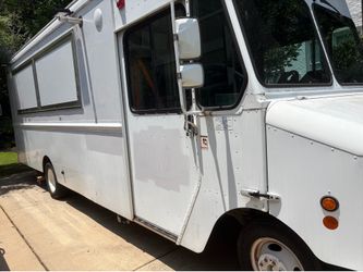 Refurbished Food Truck