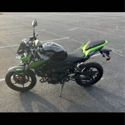 2022 Kawasaki Z400