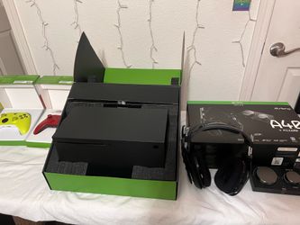 CLEAN! Xbox Series X ~original owner
