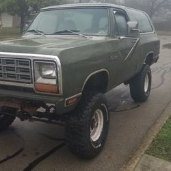 1982 Dodge Ram Charger