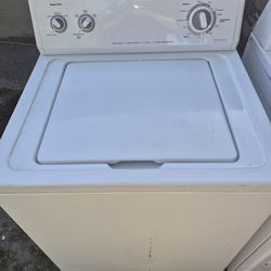 washer for sale 250 30 day waranty delivery available also do repairs