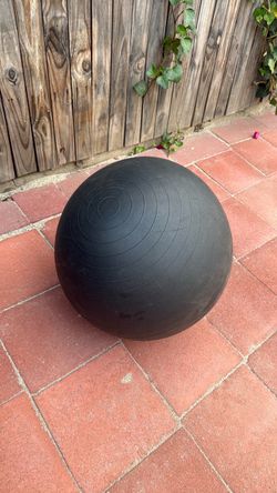 Medicine ball workout equipment