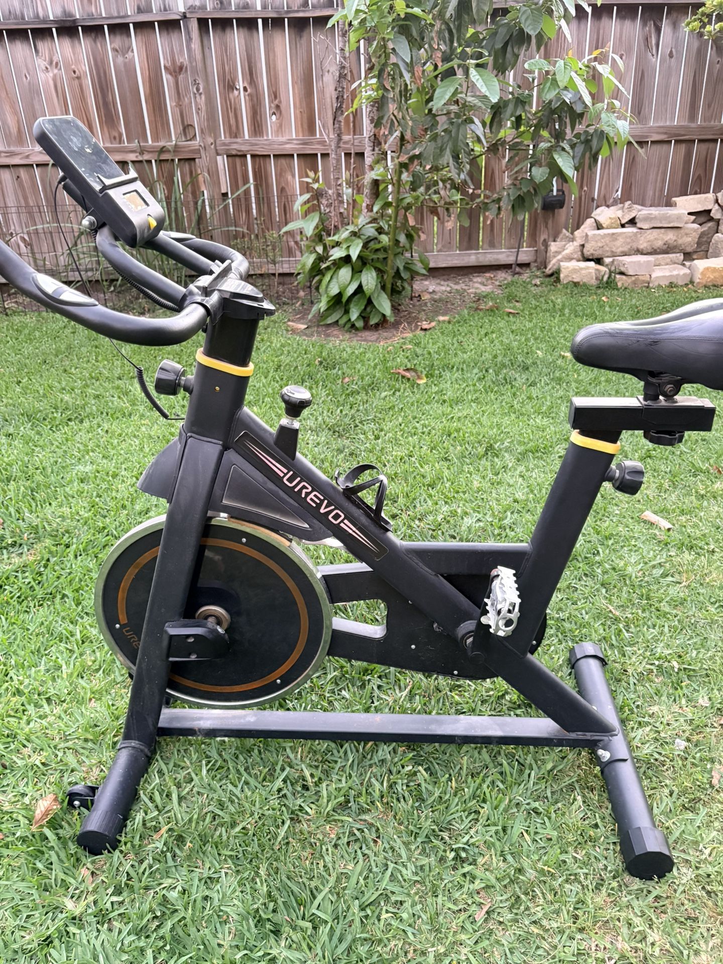 Urevo Stationary Bike
