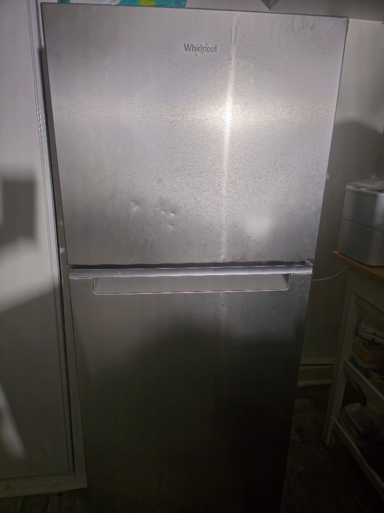 Whirpool Refrigerator