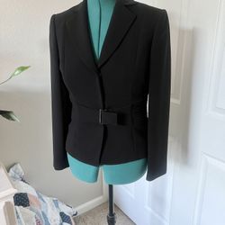 Tahari Woman’s Suit