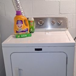 MAYTAG WASHER AND DRYER SET!