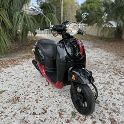 Honda scooter
