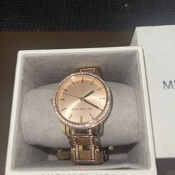 Women’s Michael KORS watch 