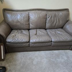 Premium LEATHER FURNITURE (Price Drop $700.00)
