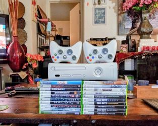 Xbox 360 bundle $130 OBO