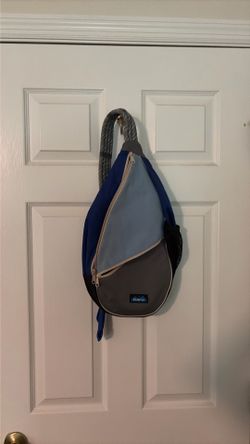 Large Kavu sling back purse