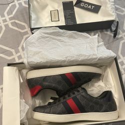 Gucci Sneakers Size 9