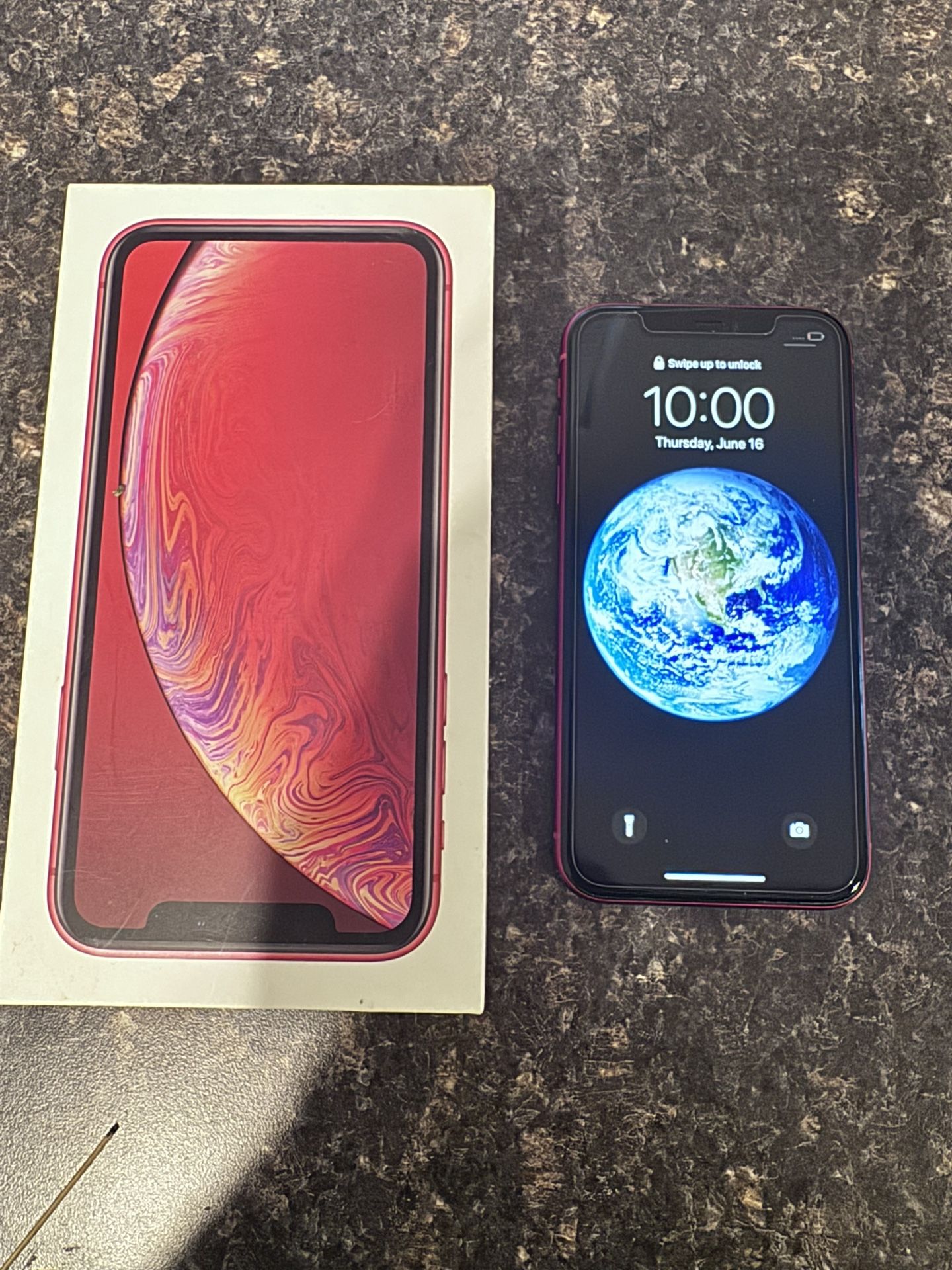 Apple iPhone XR 128GB (RED) – Factory Unlocked – Excellent Condition