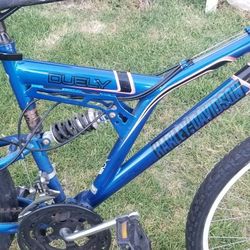 Harley's Davidson Duely Mountain Bike
