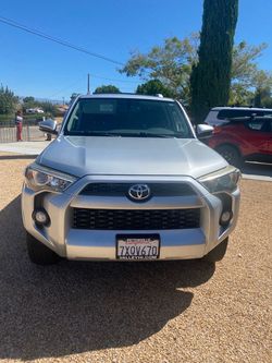 2017 Toyota 4Runner SR5 Premium Sport Utility 4D