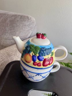Tea for one stacking set